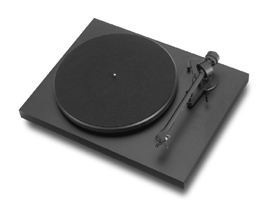 Photo of the Pro-Ject Debut III USB.